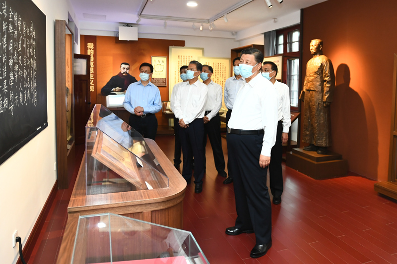 习近平主持中共中央政治局第三十一次集体学习并发表重要讲话