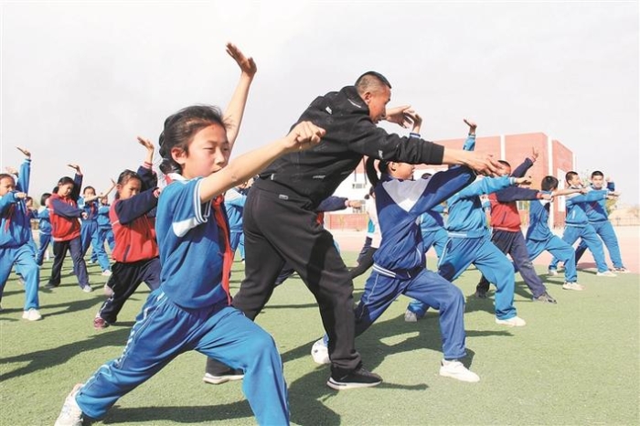 媒体解读丨“双减”落地一周年，看兵团义务教育新变化—— 教育回归本质 学生全面发展