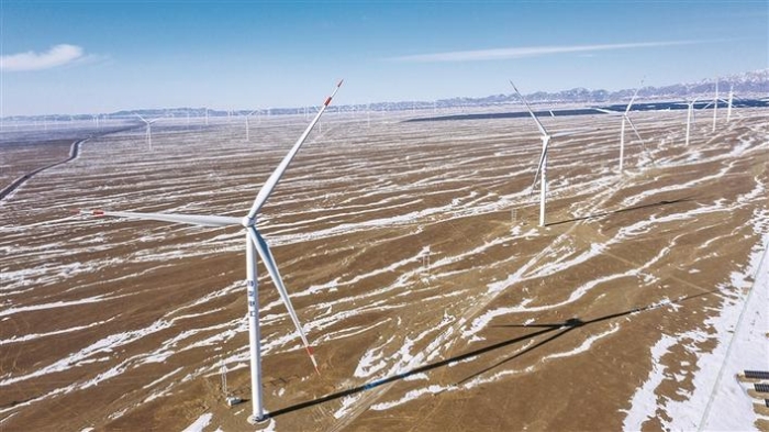 锚定“双碳”目标优化能源产业结构，推动发展方式绿色转型—— “风光”无限看兵团