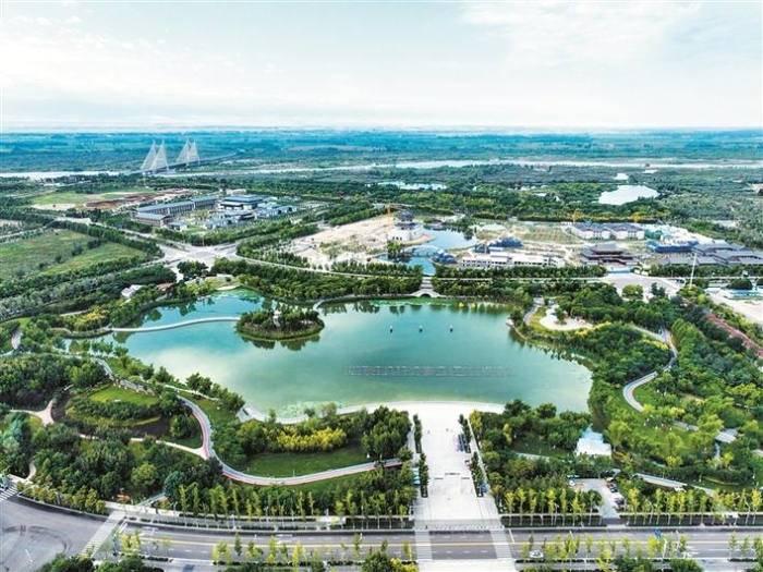 兵团着力推进生态文明建设和环境保护工作—— 打造“绿水青山” 赢得“金山银山”