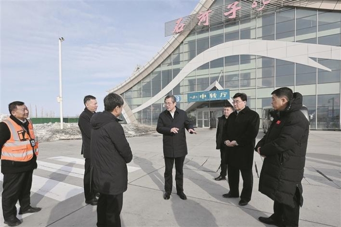 何忠友在八师石河子市调研时强调 抓实企业培育和产业提质增效 有力推动经济社会高质量发展