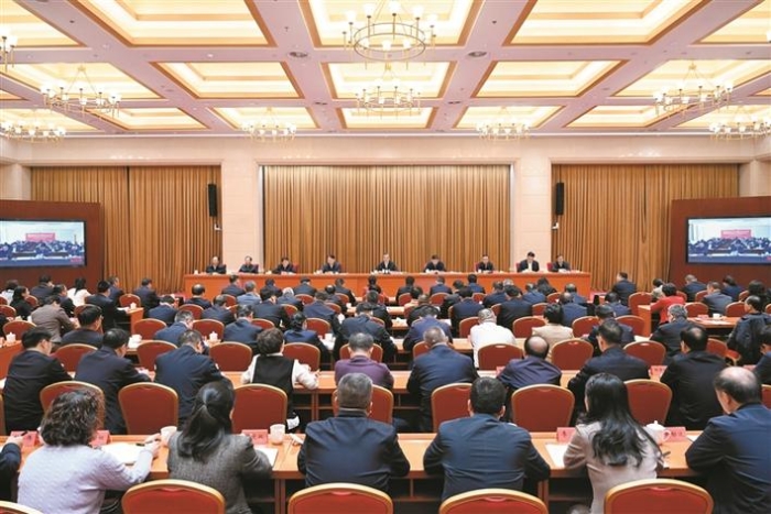 何忠友在兵团巡视巡察工作会议暨八届兵团党委第六轮巡视集中反馈和第七轮巡视动员部署会上强调 做深做实政治监督发挥巡视利剑作用 更好保障推进中国式现代化兵团实践 薛斌主持 李震国出席