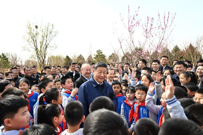 习近平：汇聚共建美丽中国磅礴力量 让祖国大地更加绿意盎然生机勃发