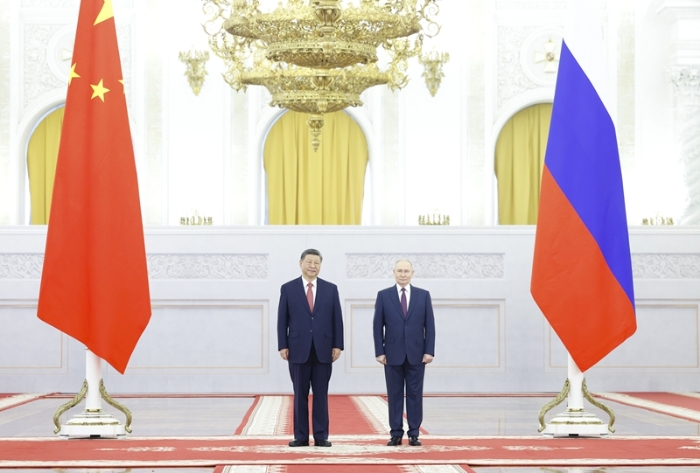 习近平同俄罗斯总统普京会谈